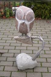 Owl sculpture